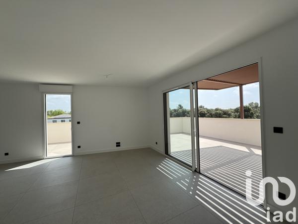 Appartement à vendre 4 pièces 97 m² Castries