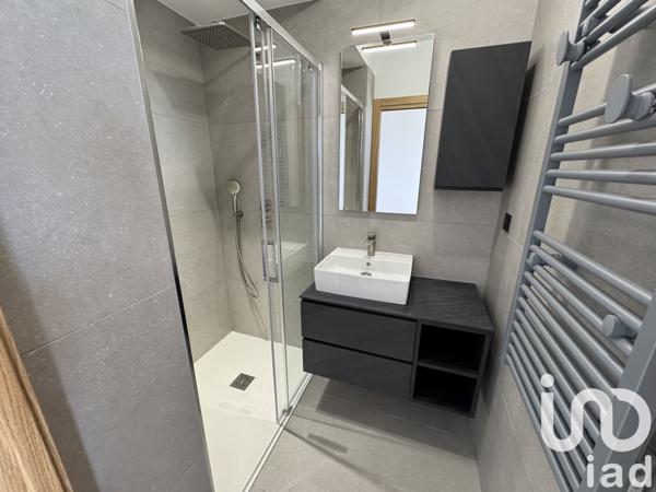 Appartement à vendre 4 pièces 97 m² Castries