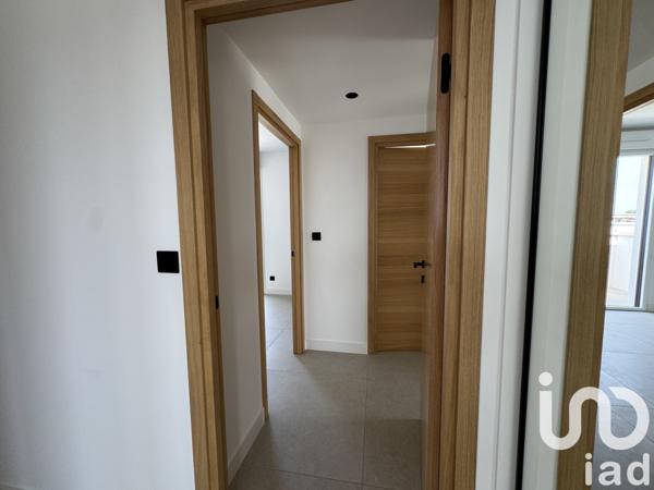 Appartement à vendre 4 pièces 97 m² Castries