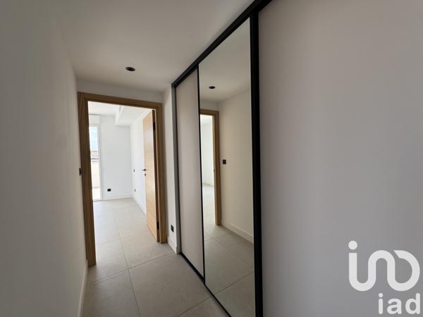 Appartement à vendre 4 pièces 97 m² Castries