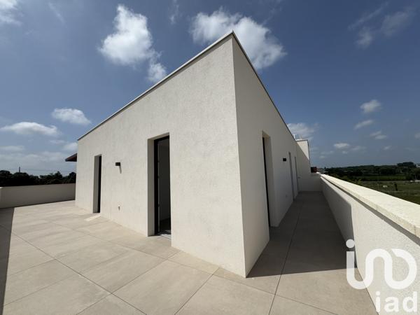 Appartement à vendre 4 pièces 97 m² Castries