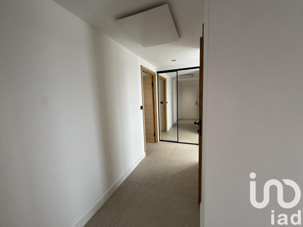 Appartement à vendre 4 pièces 97 m² Castries