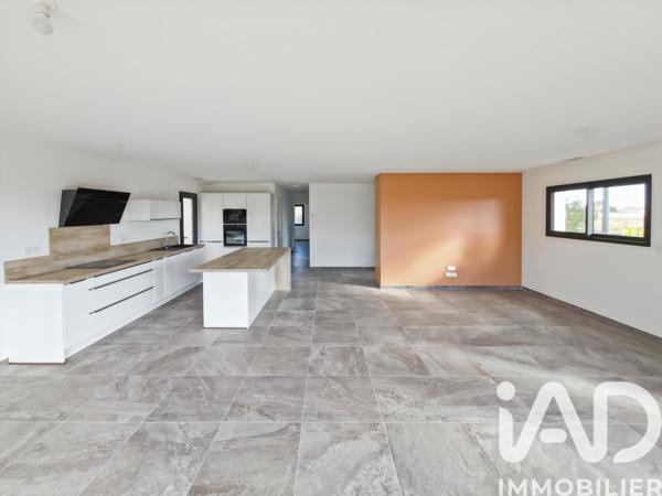 Maison à vendre 5 pièces 112 m² Sauvian