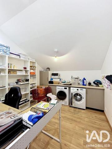Immeuble à vendre 165 m² Perthes