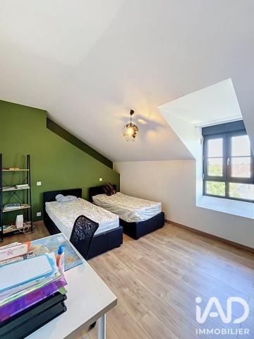 Immeuble à vendre 165 m² Perthes