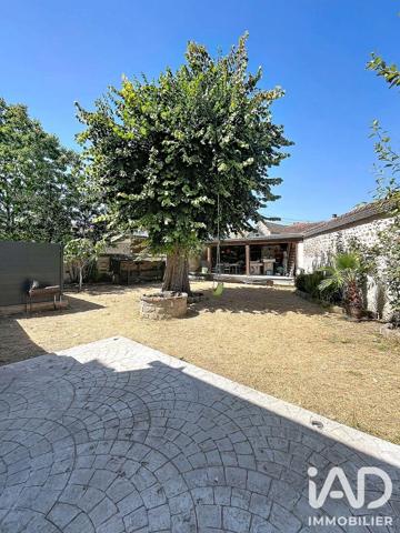 Immeuble à vendre 165 m² Perthes