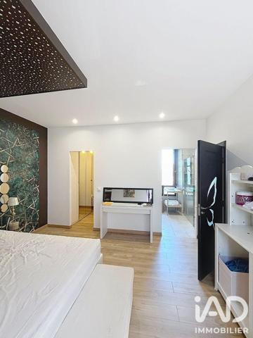 Immeuble à vendre 165 m² Perthes