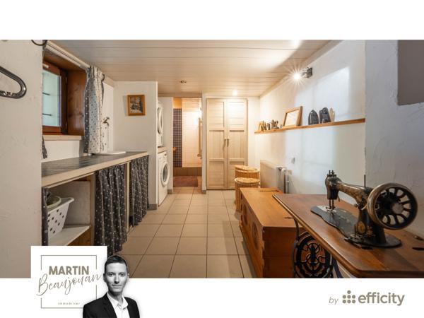 Maison
         4 pièces
        - 121 m² Bien prestige 1 490 000 € *