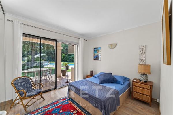 Bastide provençale de prestige avec piscine, maison d'amis et terrain paysager de 2 500 m² à vendre