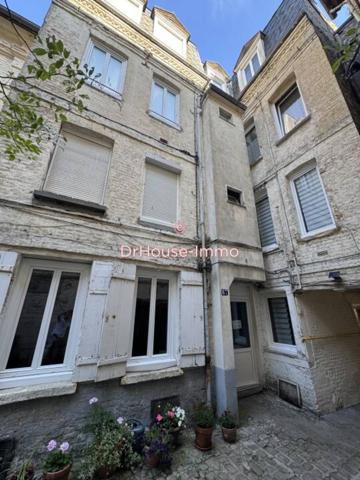 Immeuble à vendre 8 pièces de 180 m²