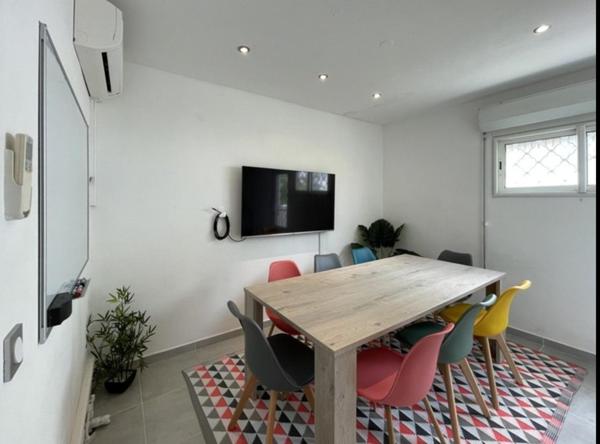 Baie-Mahault - Local de 40m2