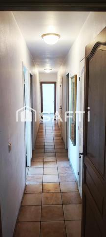 T6 de 114m2 plein sud avec balcon, sans vis-à-vis