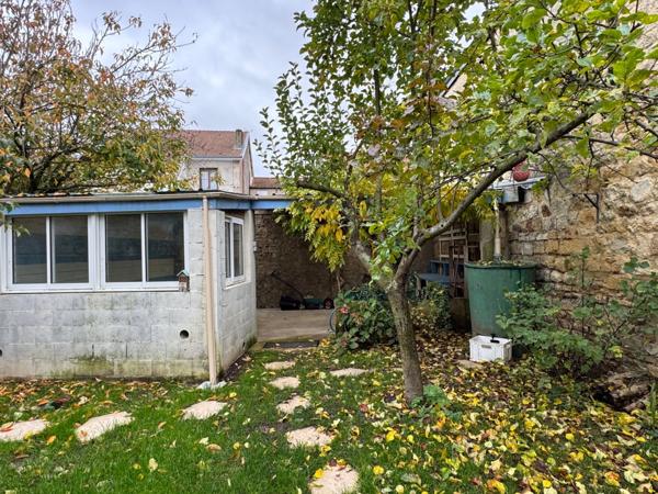 MAISON GRANDE PIÈCE DE VIE - 5 CHAMBRES & 2 BUREAUX