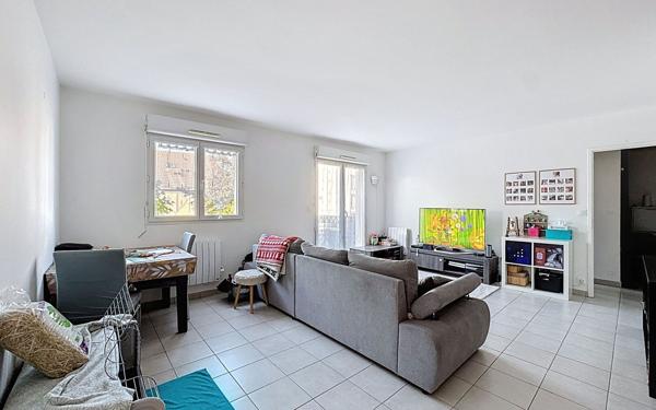 Appartement à vendre    4 pièces • 71,79 m2 Roissy-en-Brie