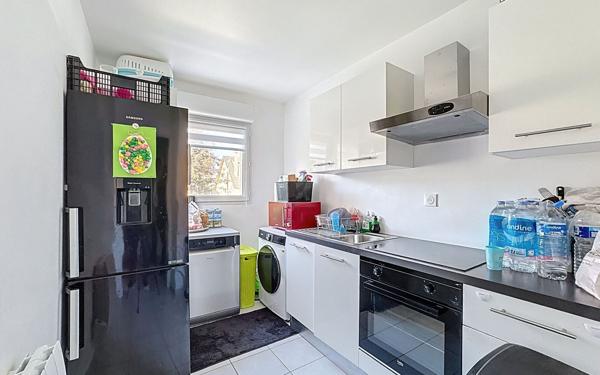 Appartement à vendre    4 pièces • 71,79 m2 Roissy-en-Brie