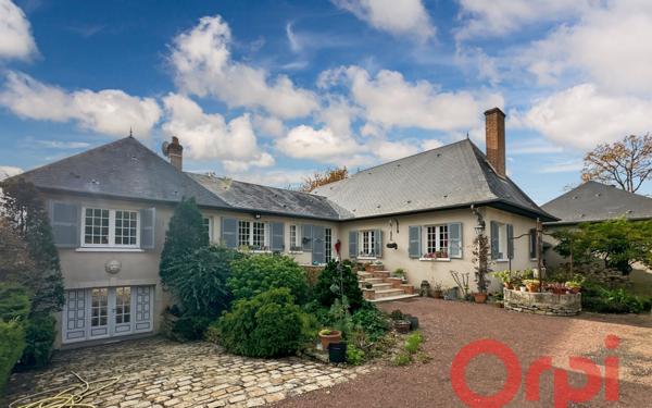 Maison à vendre    9 pièces • 295 m2 Vignoux-sur-Barangeon