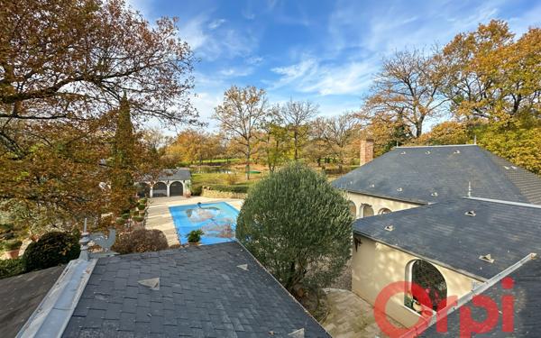 Maison à vendre    9 pièces • 295 m2 Vignoux-sur-Barangeon