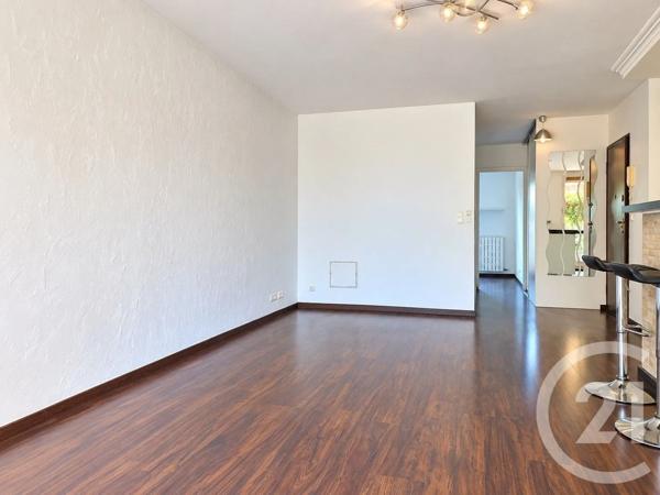 Appartement F3 à vendre  3 pièces - 60,73 m 2   CAGNES SUR MER  - 06