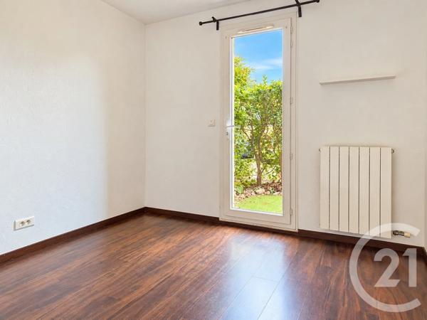 Appartement F3 à vendre  3 pièces - 60,73 m 2   CAGNES SUR MER  - 06