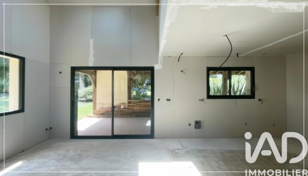 Maison à vendre 5 pièces 205 m² Saubion