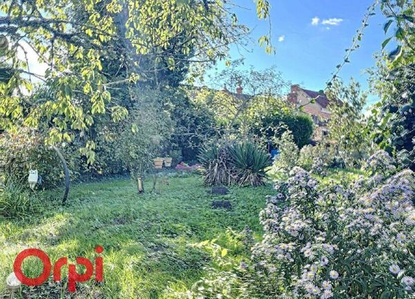 Maison à vendre    7 pièces •  Arpheuilles-Saint-Priest