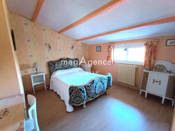 Maison à La Roche-sur-Yon, 85000 - 8 pièces 212m²