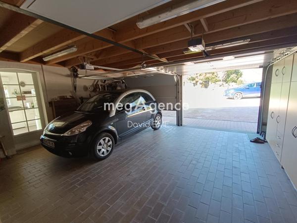 Maison à La Roche-sur-Yon, 85000 - 8 pièces 212m²