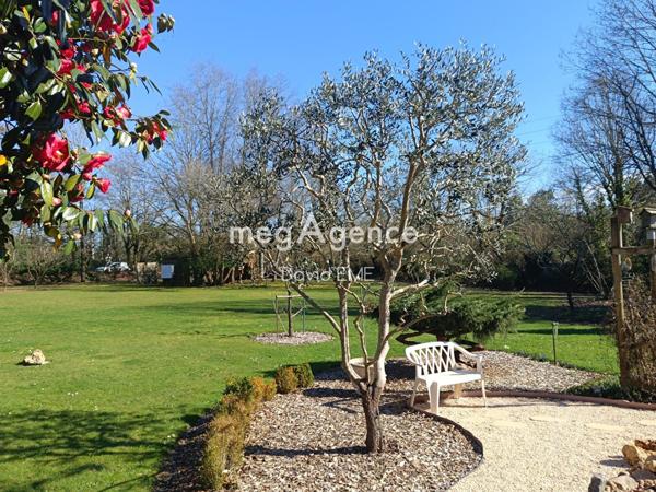 Maison à La Roche-sur-Yon, 85000 - 8 pièces 212m²