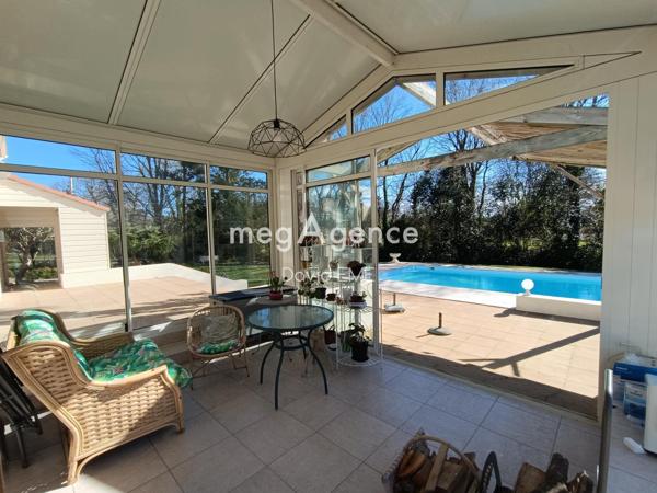 Maison à La Roche-sur-Yon, 85000 - 8 pièces 212m²