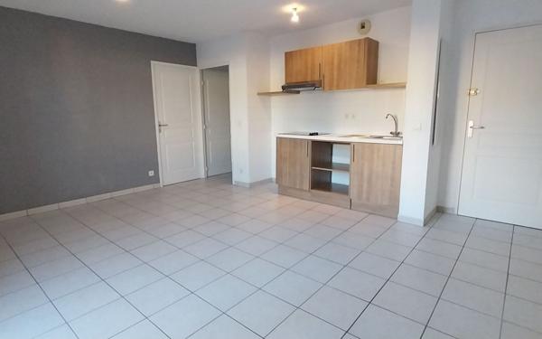 Appartement à louer    3 pièces • 49,90 m2 Béziers