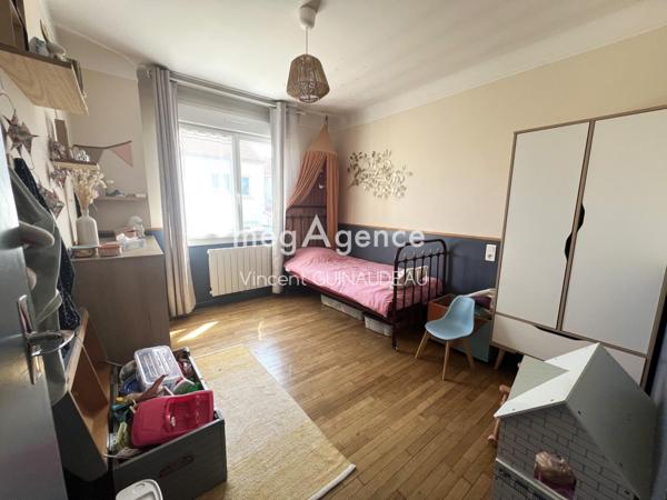 Maison à CHOLET, 49300 - 6 pièces 113m²