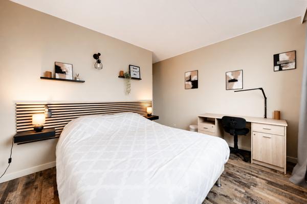 APPARTEMENT T4 DE 90 M² AVEC 3 CHAMBRES, BALCON ET PARKING