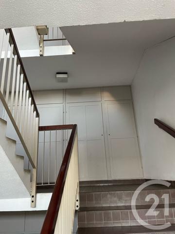 Appartement F4 à vendre  4 pièces - 76,99 m2 ST DENIS - 974