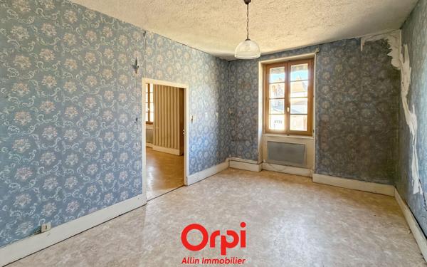 Maison à vendre    3 pièces •  Hérisson