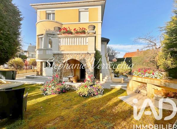 Maison à vendre 9 pièces 184,12 m² Épinay-sur-Orge