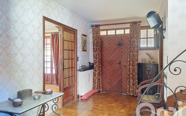 Maison à vendre    7 pièces •  Saulx-les-Chartreux