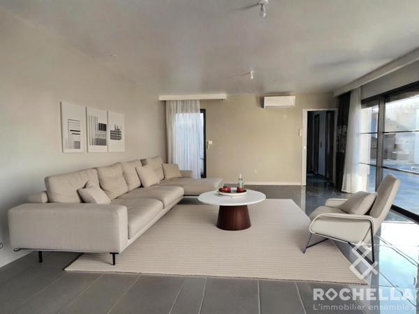 Maison contemporaine récente