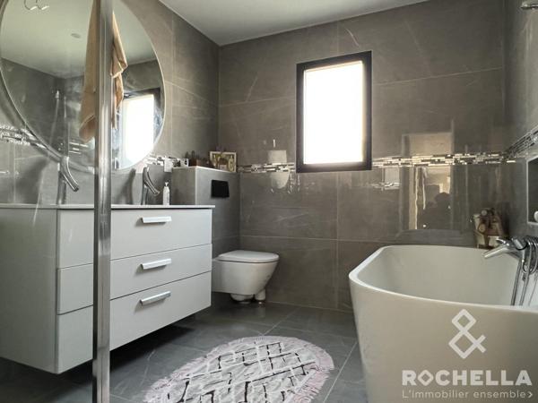 Maison contemporaine récente