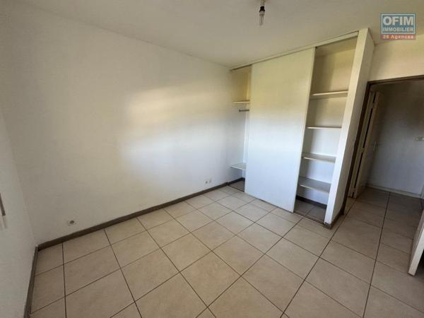 A vendre appartement F2 dans résidence avec piscine le Tampon 14 éme