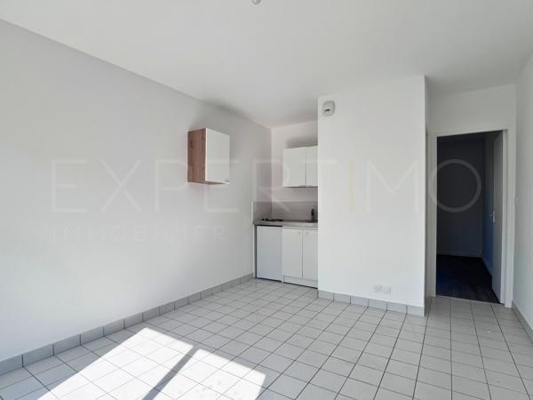 Appartement T2 confortable et lumineux Rennes Bréquigny / Les Champs Manceaux proche toutes commodités