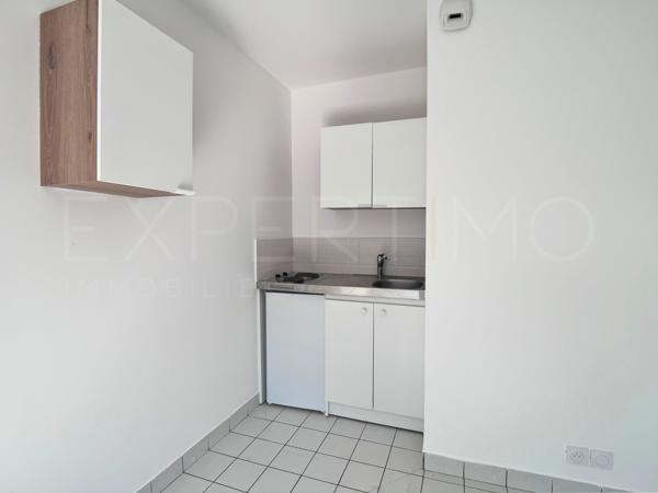 Appartement T2 confortable et lumineux Rennes Bréquigny / Les Champs Manceaux proche toutes commodités
