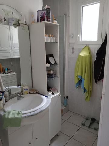 Maison 103 m2 à Rochefort ,2 Chambres, Garage, Piscine.