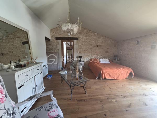 Maison charentaise de 277 m²