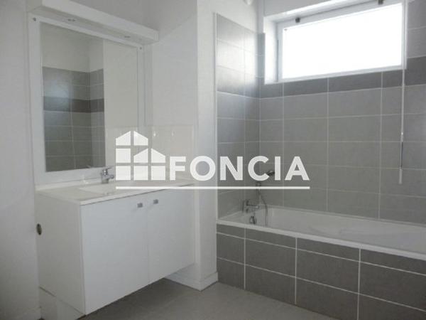 Location Appartement 3 pièces 67.9 m² - 35 BOULEVARD DE L'EUROPE Blagnac 31700