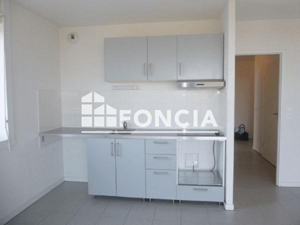 Location Appartement 3 pièces 67.9 m² - 35 BOULEVARD DE L'EUROPE Blagnac 31700