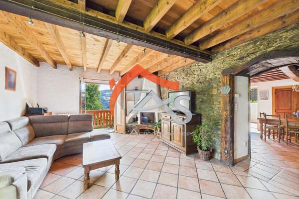 Vente Maison 5 pièces 133 m2 à Saint-Chamond