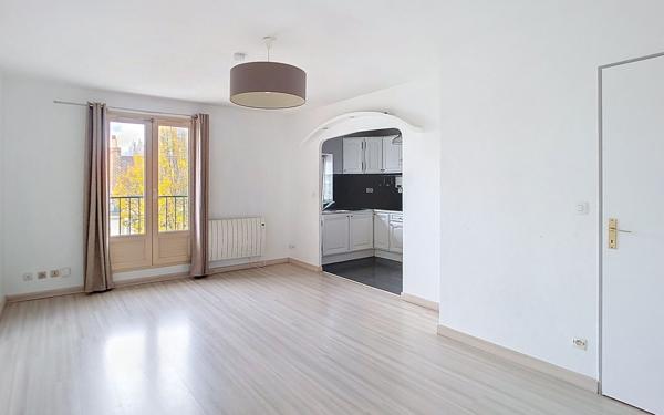 Appartement à vendre    3 pièces • 60,69 m2 Angers