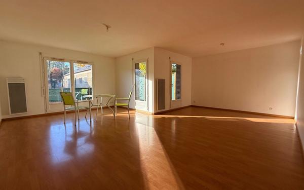 Appartement à louer    3 pièces •  Pacy-sur-Eure