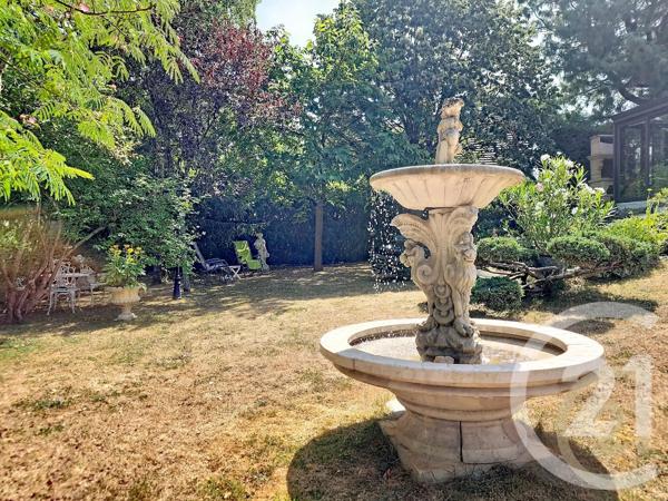Maison à vendre  6 pièces - 157,72 m 2   ST FARGEAU PONTHIERRY  - 77