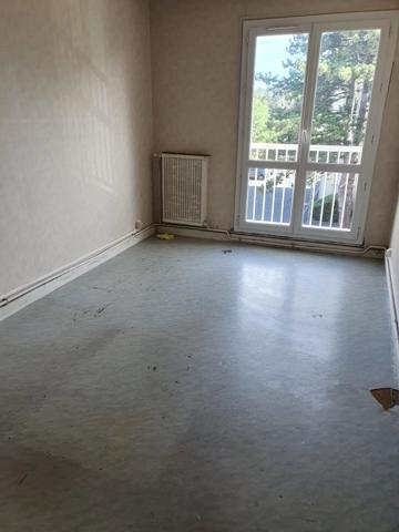 Vente                                                      Appartement
                        
                     3 pièces                      60 m2                     à Taverny